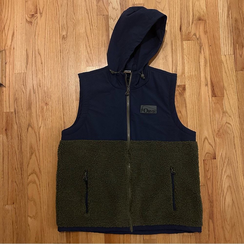 Orvis hooded Men’s Vest size XL